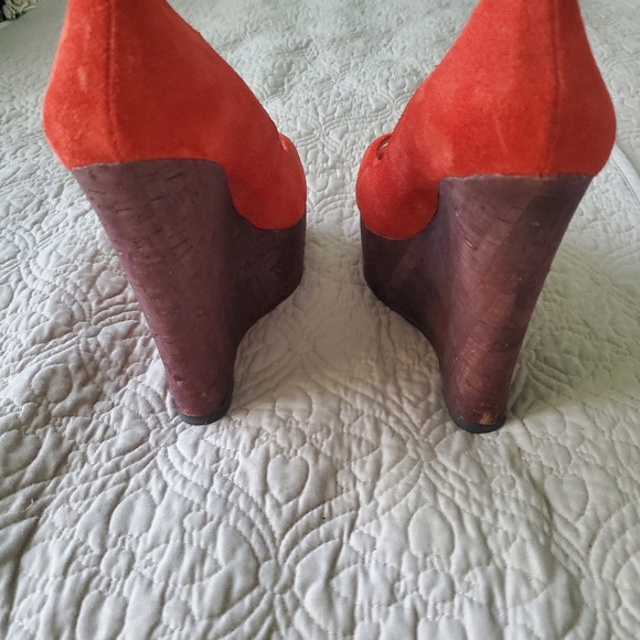 Women's wedge shoe - Picture 2 of 3